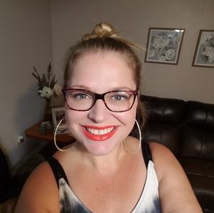 Meet your Posher, Denisa